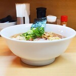 Nishikino Chuukasoba - 中華そば 麺中盛