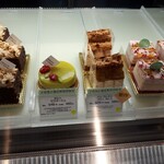 Patisserie Yu Sasage - パリブレスト マロン カシス、タルト ピスターシュ