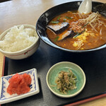 みやこ食堂 - 料理写真:台湾風味噌ラーメン、明太子、小ライスセット