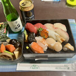 サポーレ - 特選にぎり寿司(梅)¥1580・筑前煮¥320・にゅうめんすまし柚¥220