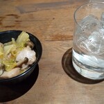 深夜食堂 家 - 呑み直しに乾杯。突き出しもいい。