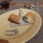 fu-fu shisen - 太刀魚と長芋の春巻き