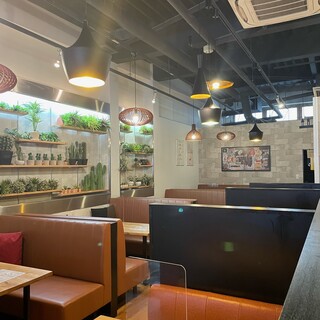 New York Garden Place hug_2