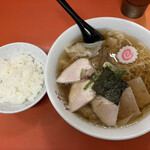 わだラーメン - チャーシューワンタンメン 半ライス