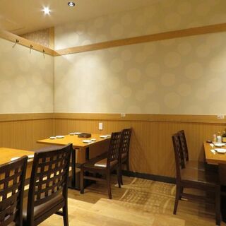 【個室16名様×1】ご友人同士や同僚同士でお楽しみいただける、