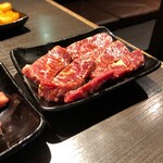 炭火焼肉 じんじん - 柔らかくて美味しいハラミ