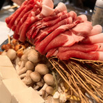 多満喜 - イノシシときのこの鍋