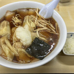 寿ラーメン - ワンタンチャーシュー麺薬味多め
