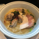 らーめん三極志 - 牡蠣の濃厚味噌らーめん(1000円)