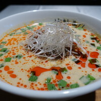 彬龍華 66 - 