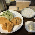 Tonkatsu Semmon Uehara - ミックスフライ定食