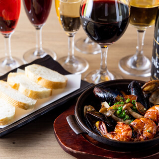 多彩なジャンルのドリンクをラインナップ！飲み放題あり◎