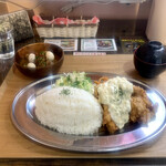 キッチン あずま - ⭐︎ タルタルチキン南蛮定食♡ごはん山盛り４００グラム
      ⭐︎ 国産 牛すじ煮込みカレー風味