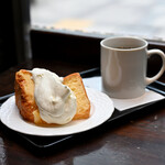 ブレスコーヒー - 【ケーキセット@税込715円】シフォンケーキ＆オリジナルブレンド