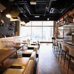 isola - ゆったりとした空間