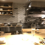 吉花 - 今日も綺麗です〜気持ち良いです〜このアングルだと和食っぽいです。清潔感が半端ない。