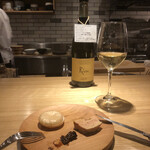 吉花 - シャルドネ。あん肝とタチをこれで行きました。