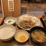 Yayoi Ken - 大豆ミートの生姜焼き定食+生卵60円