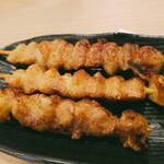 焼き鳥と蒸し料理の店 しん吉 - ぼんじり