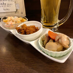 おばんざい居酒屋 くれは - せんべろセット(筑前煮、鶏の唐揚げ、明太マカロニサラダ)