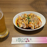 Minamisuna Gyouzabou - 蒸し鶏の四川風ソースかけアップ　