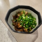 串カツ田中 - 牛すじ土手　520円