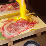 品川 ひなた - さしとろ肉寿司968円