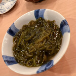 木挽町 とも樹 - 箸休めのモヅク酢です