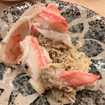 木挽町 とも樹 - 鳥取のズワイを殻から外したところ。味噌和えです。これだけでお酒が一合、いけちゃいます