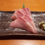 寿司居酒屋 や台ずし - はまちの刺身769円