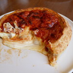 Red Rocks - 深盤混合披薩