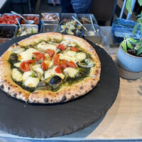 800°DEGREES ARTISAN PIZZERIA - 