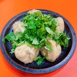 ニューヨーク飯店 - 料理写真:パクチー水餃子