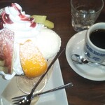 雪詩慕雲 - フルーツパフェ、雪詩慕雲ブレンド。