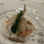 シャントレル - スミイカ、ホタテ、トマト