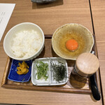 ひな鶏唐揚 新次郎 - 