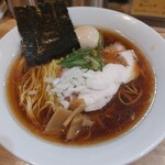 RAMEN TOMO - 卵醤油ラーメン(大盛)