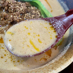 金ゴマ たんたんたん麺 樂 - 