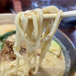 金ゴマ たんたんたん麺 樂 - 
