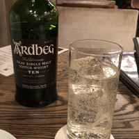 TOKYO Whisky Library - 