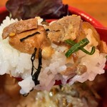 春夏秋灯 - プチチャーシュー丼リフト