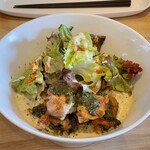 JUNK NOODLE FACTORY - バジルチキンパレット