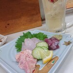 呑み処 蜂の巣 - 