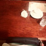 シティーライト - テーブル。