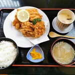 割烹　池田屋 - 鶏の唐揚げ定食