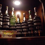シガー&マディラ シャルト - 1850年などのヴィンテージ物まで用意しております。