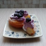 Chiruru - 料理写真:自家製ソースの ブルーベリークリームチーズ 280円