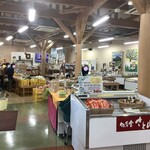 Shunsai Sha Sato Yama - 店内