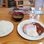 Kitsuchin San - ハンバーグとハムエッグ、ご飯大盛り！