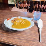 榧の実 - カツカレー　７００円